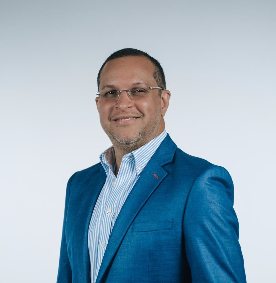 Dr. Juan Velez