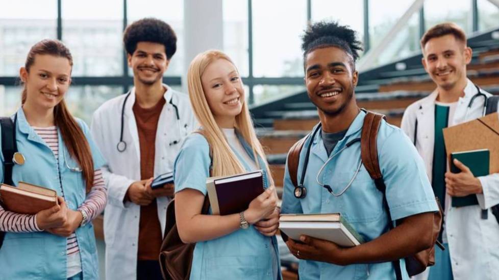 PHSU Students in Ponce, PR Anatomy lab